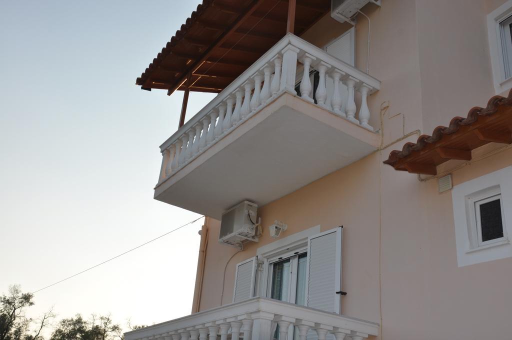 Neptune Resort Kavos Exterior photo
