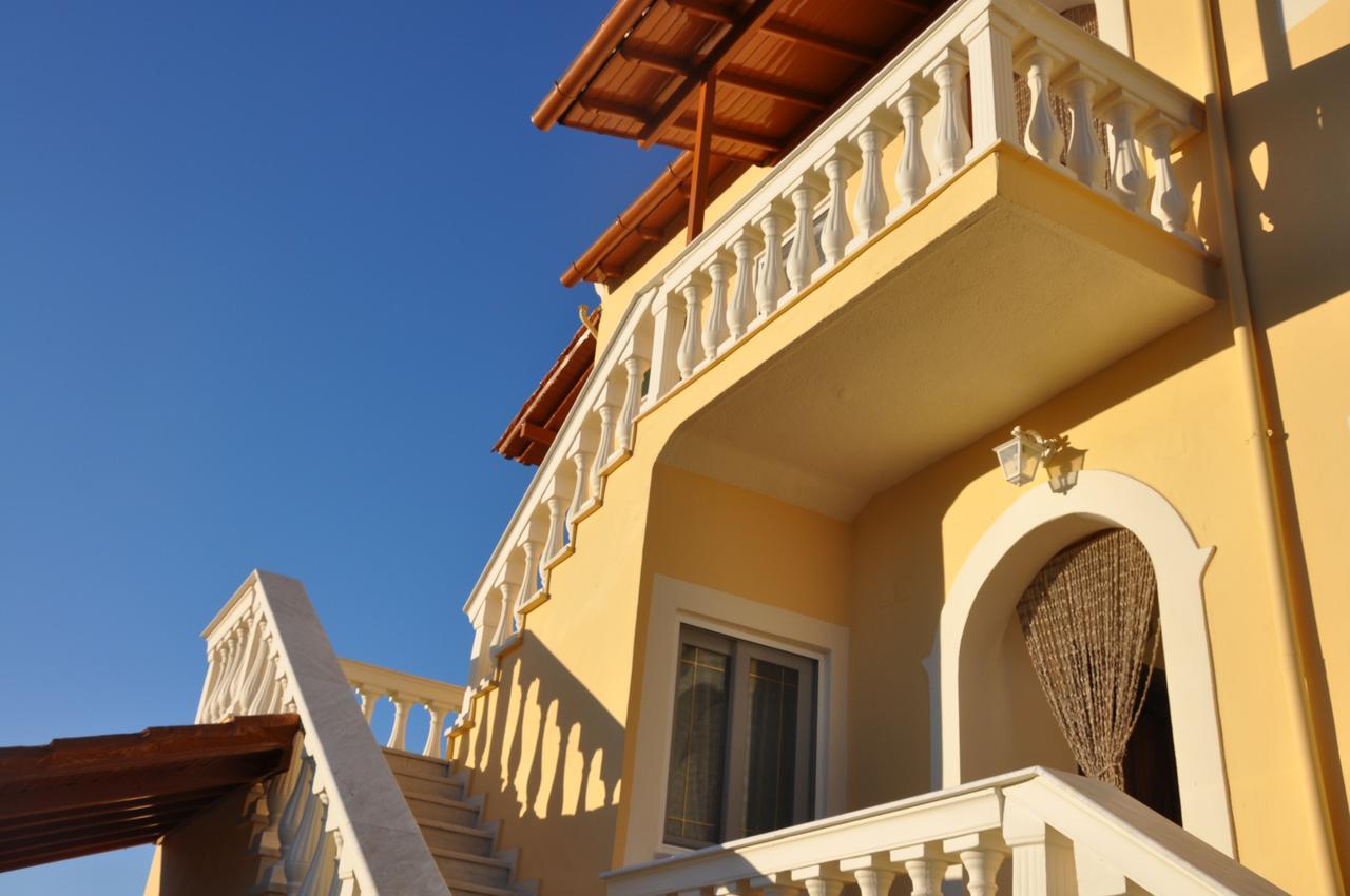 Neptune Resort Kavos Exterior photo